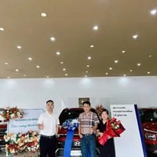 Hình ảnh hoạt động tư vấn xe tại Cao Bằng